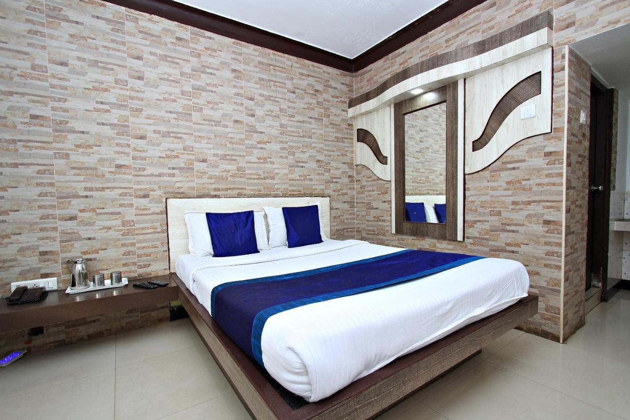 Hotel Pratham International Ooty Exterior photo